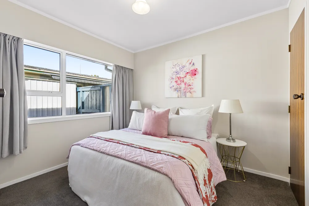 Photos of 6/9 Oakland Avenue