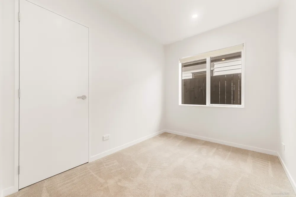 Photos of 33 Ahutoetoe Road