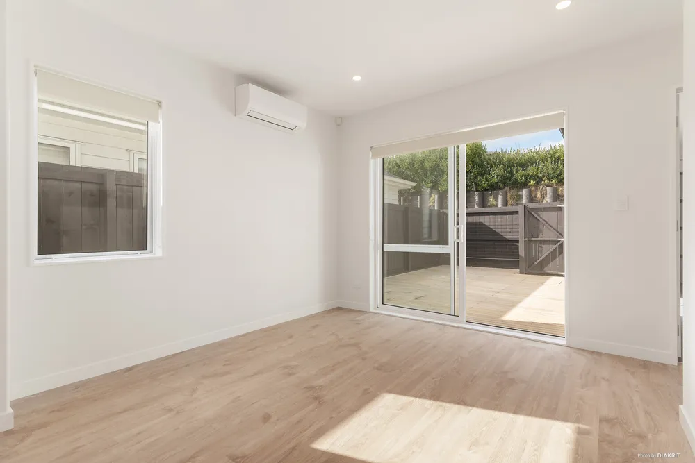 Photos of 33 Ahutoetoe Road