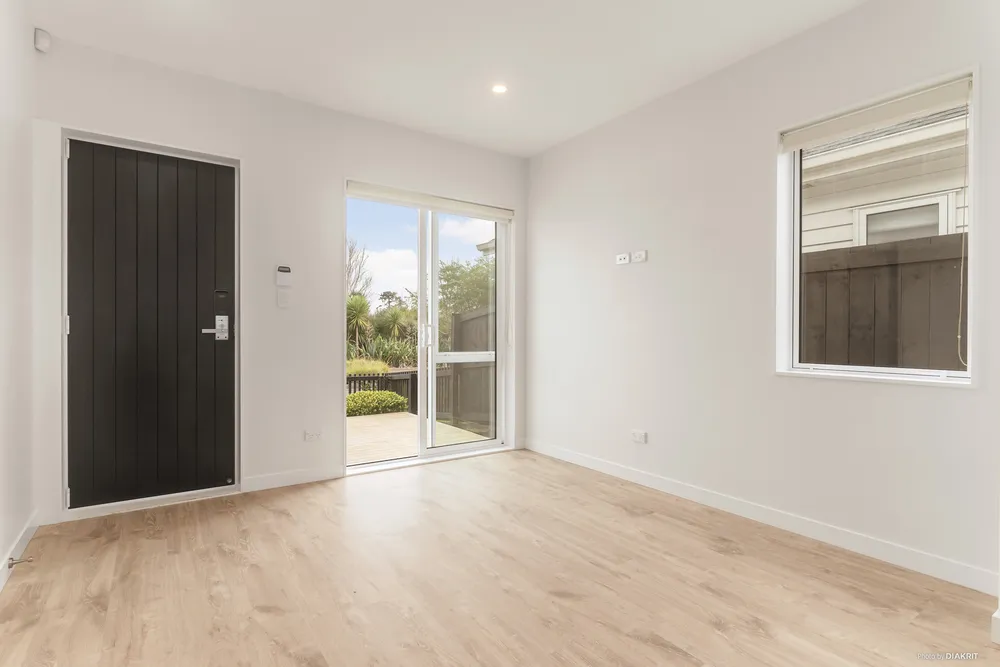 Photos of 33 Ahutoetoe Road