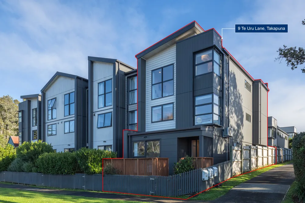 Photos of 9 Te Uru Lane