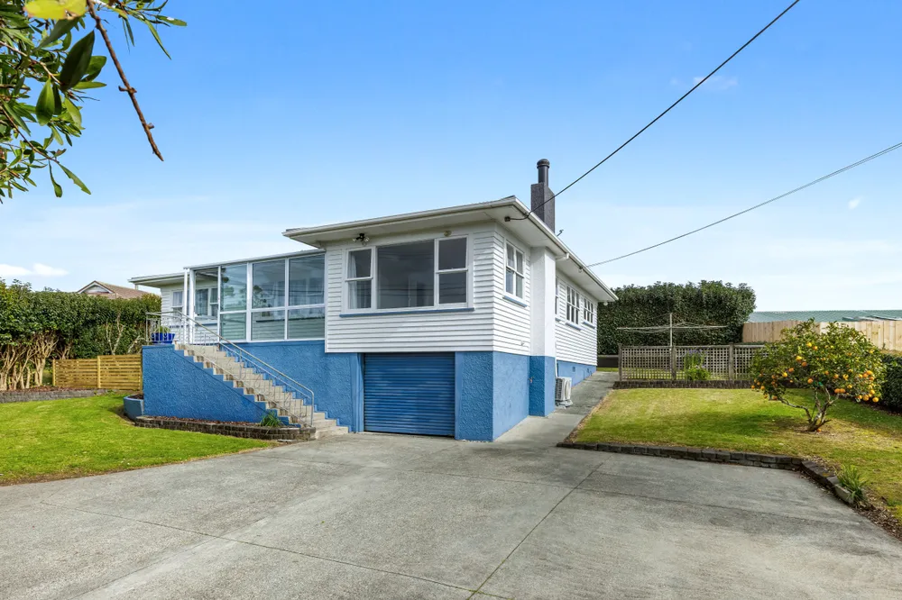 Photos of 325 Rodney Street