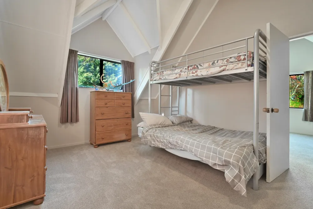 Photos of 18 Aropaoanui Road
