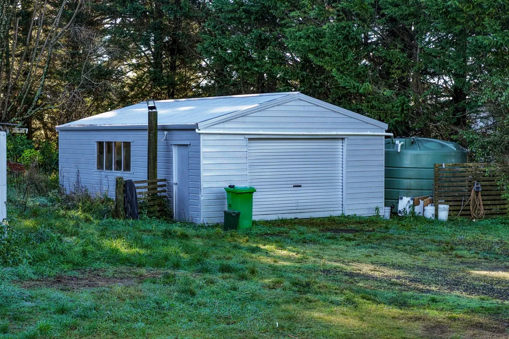 Photos of 18 Aropaoanui Road