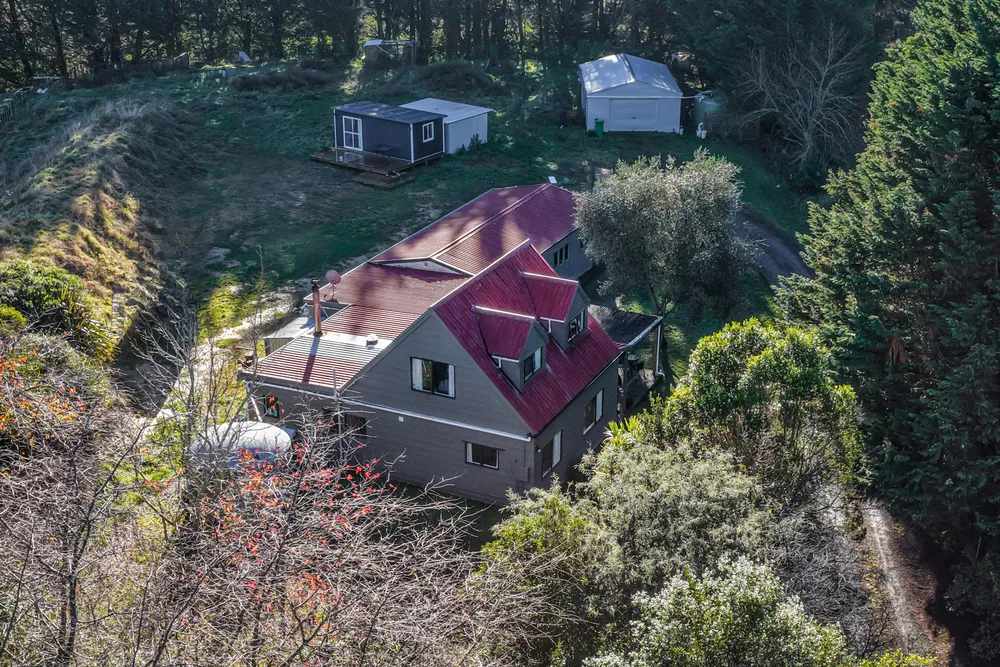 Photos of 18 Aropaoanui Road