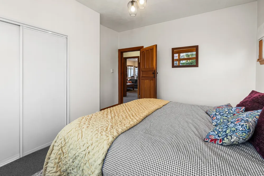 Photos of 14 Nairn Street