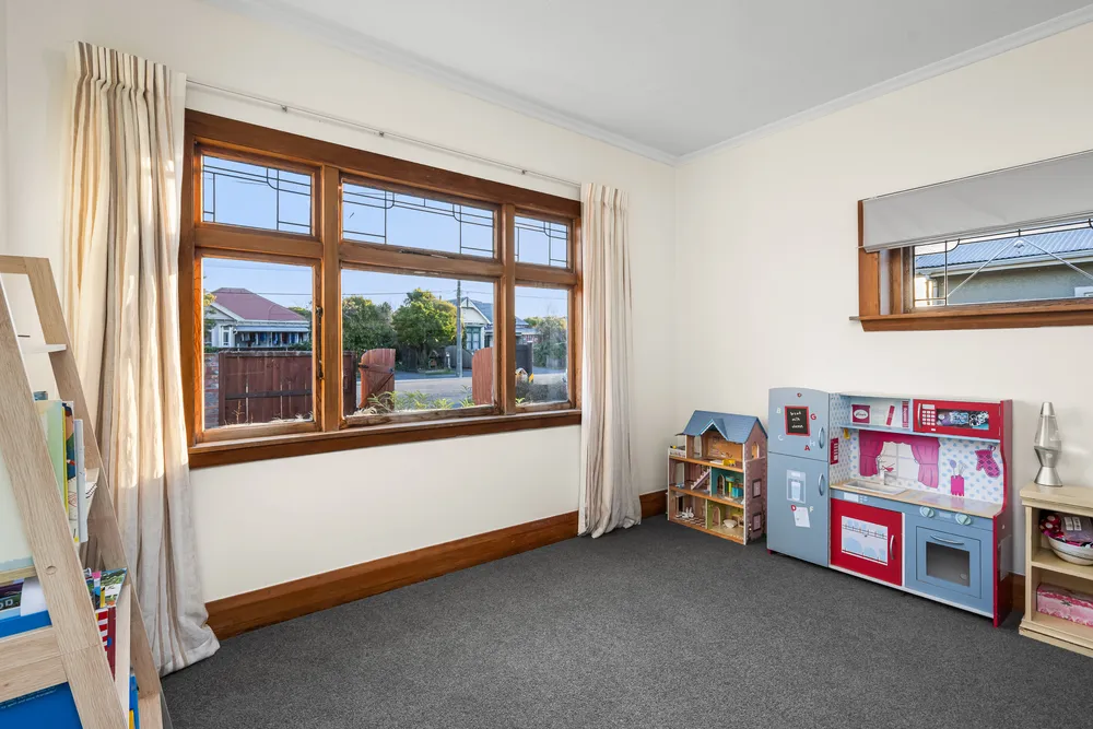 Photos of 14 Nairn Street