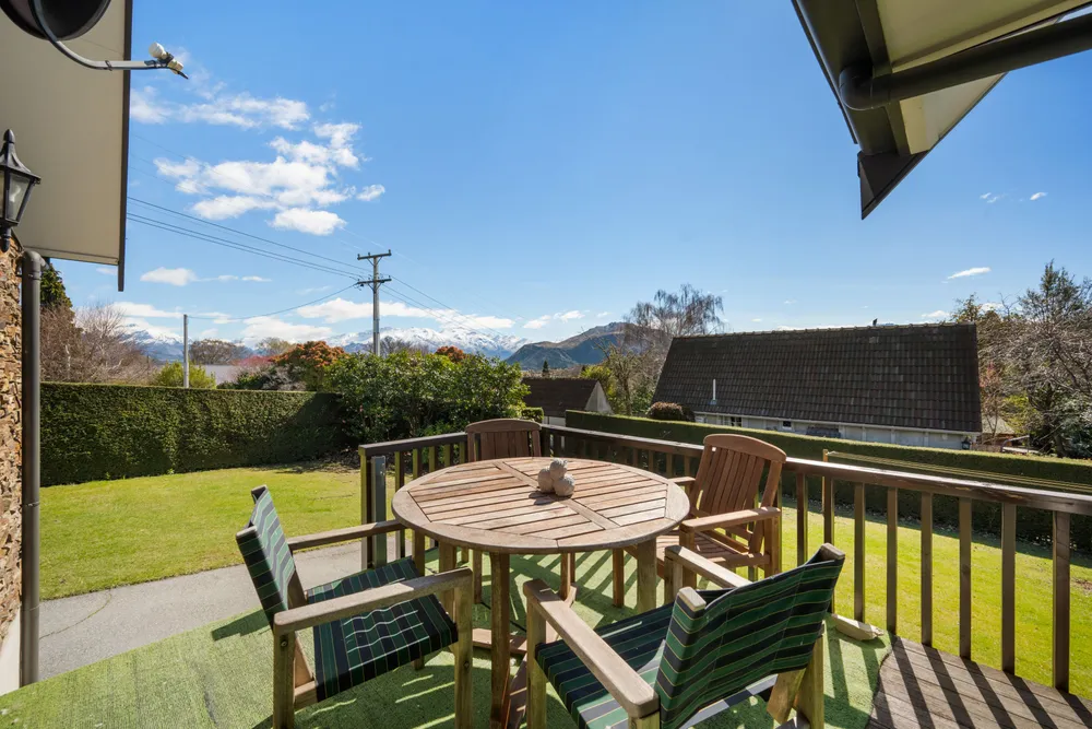Photos of 111 Matai Road