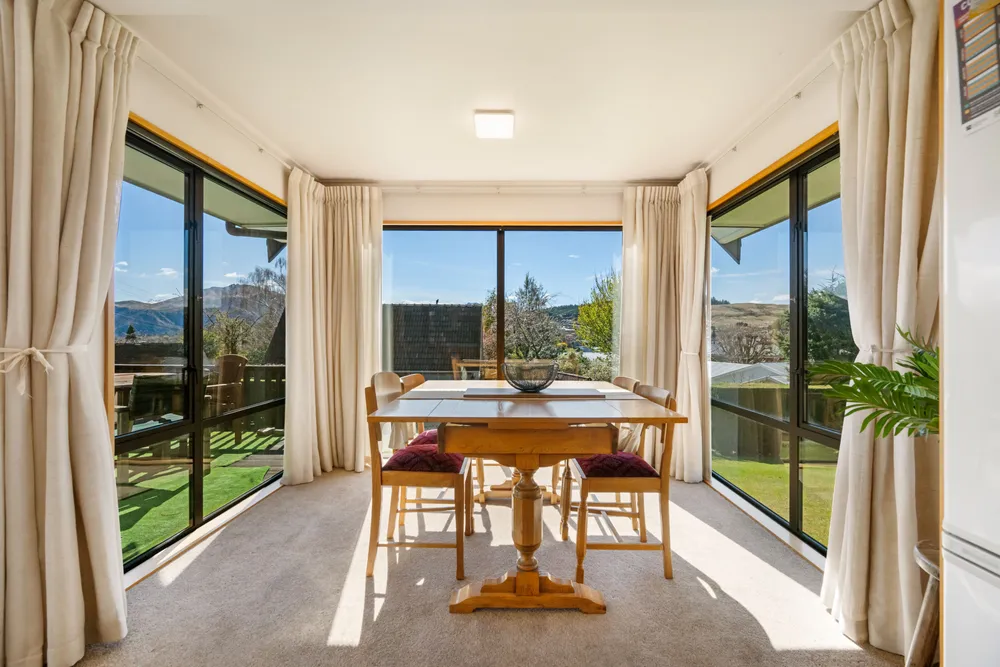 Photos of 111 Matai Road
