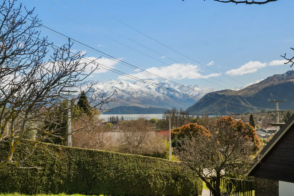 Photos of 111 Matai Road