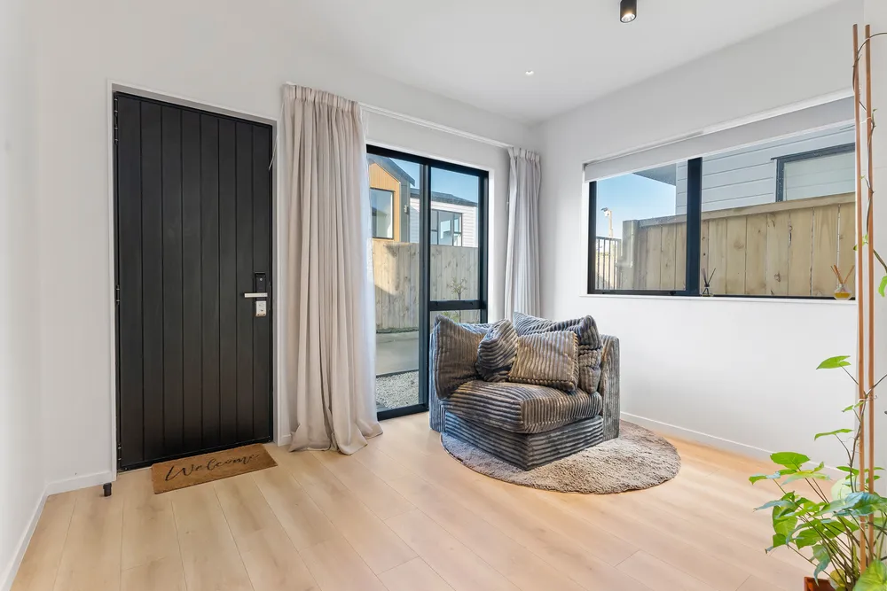 Photos of 104B Edgewater Drive