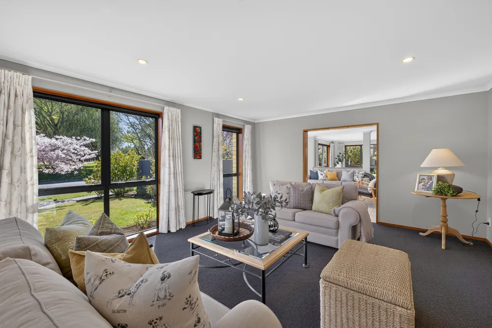 Photos of 49 Skyedale Drive