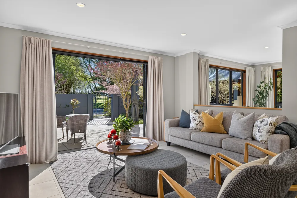 Photos of 49 Skyedale Drive