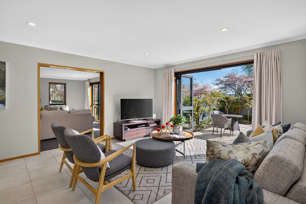Photos of 49 Skyedale Drive