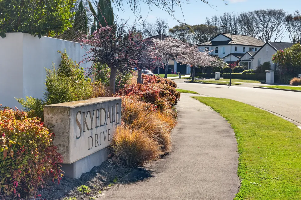 Photos of 49 Skyedale Drive
