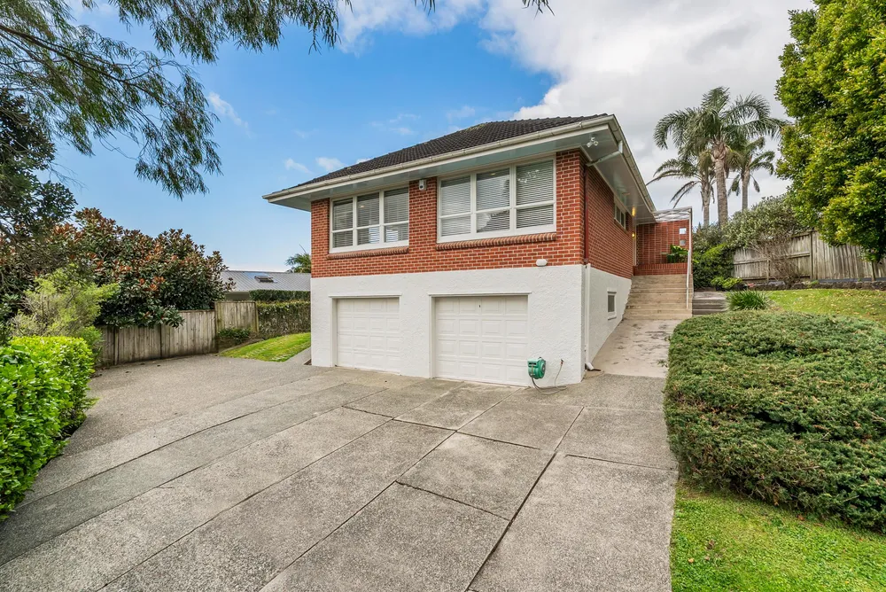 Photos of 36 Roberta Avenue