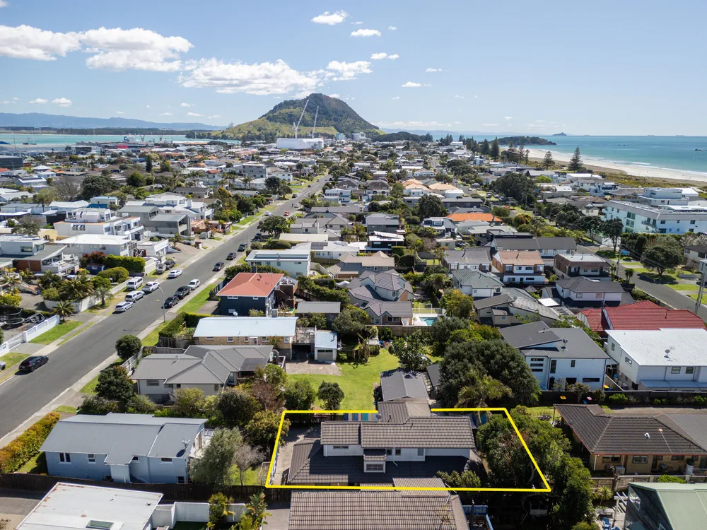 Photos of 159b Oceanview Road