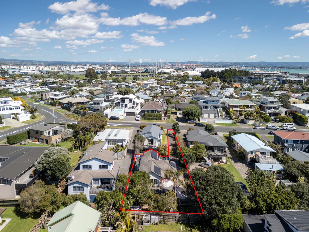 Photos of 159b Oceanview Road