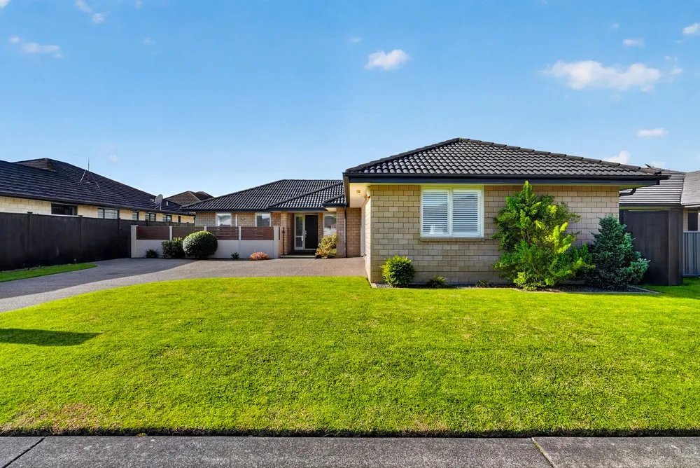 Photos of 14 Castellina Drive