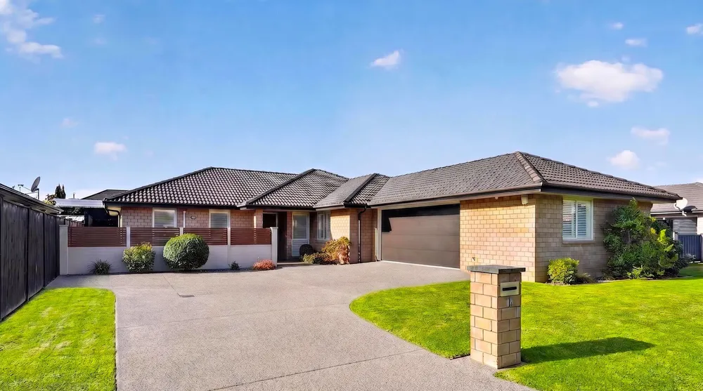 Photos of 14 Castellina Drive