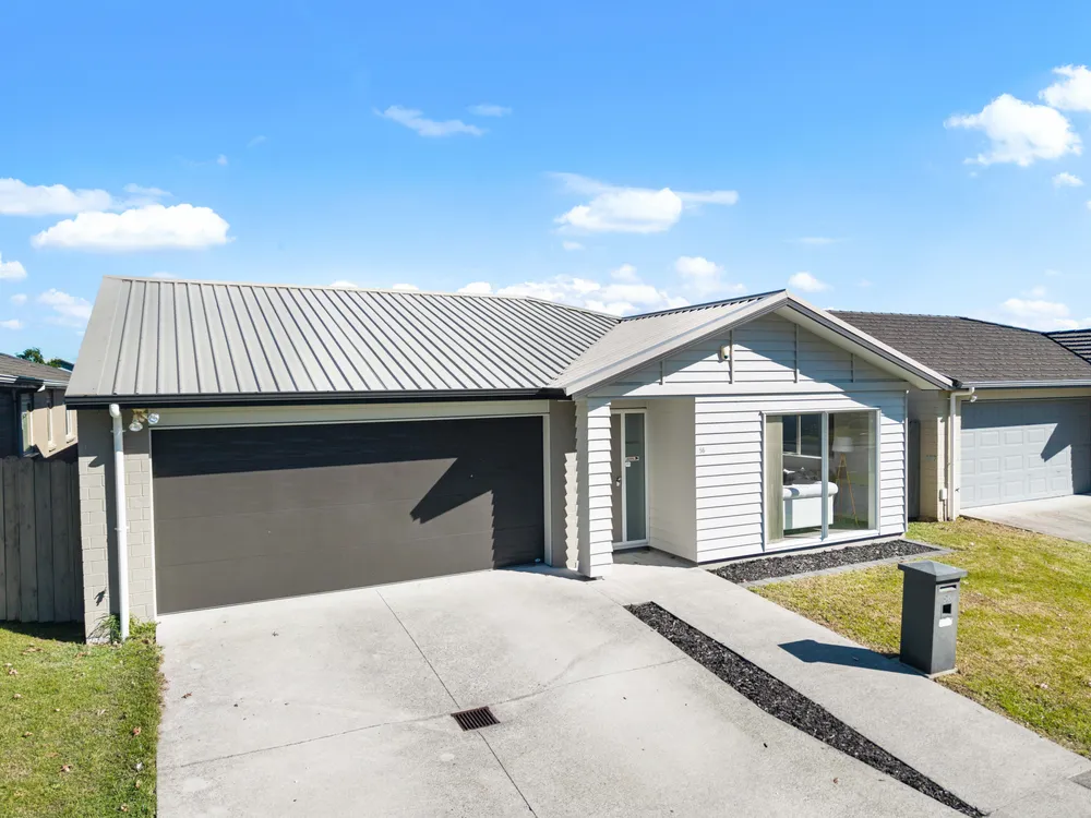 Photos of 56 Kauri Drive