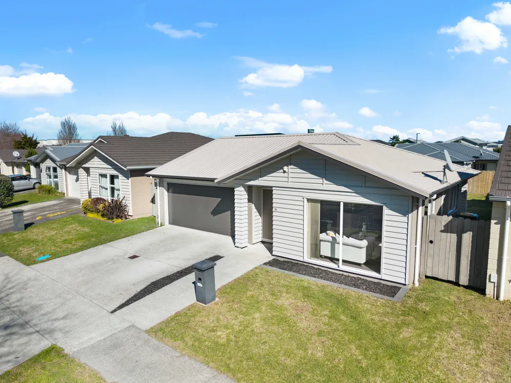 Photos of 56 Kauri Drive