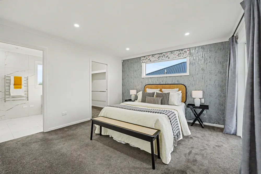 Photos of 4 Daphne Lane