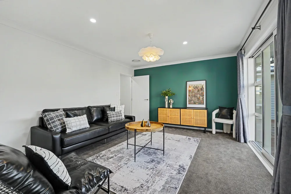 Photos of 4 Daphne Lane