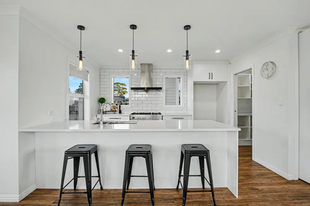 Photos of 4 Daphne Lane