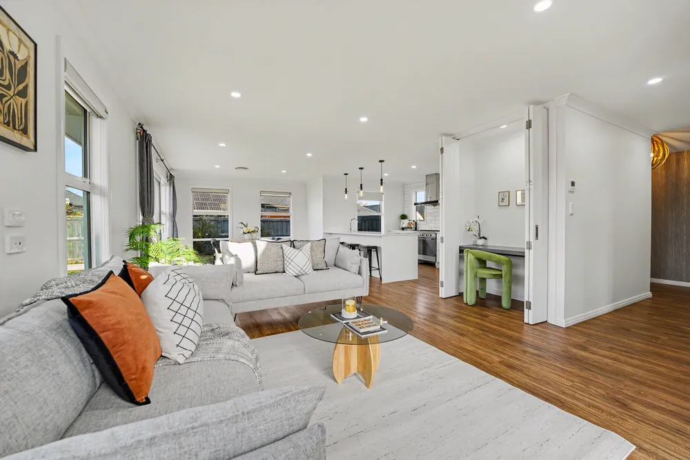 Photos of 4 Daphne Lane