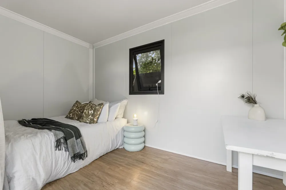 Photos of 42 Ascot Road