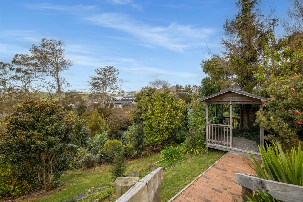 Photos of 28 Tuscany Place