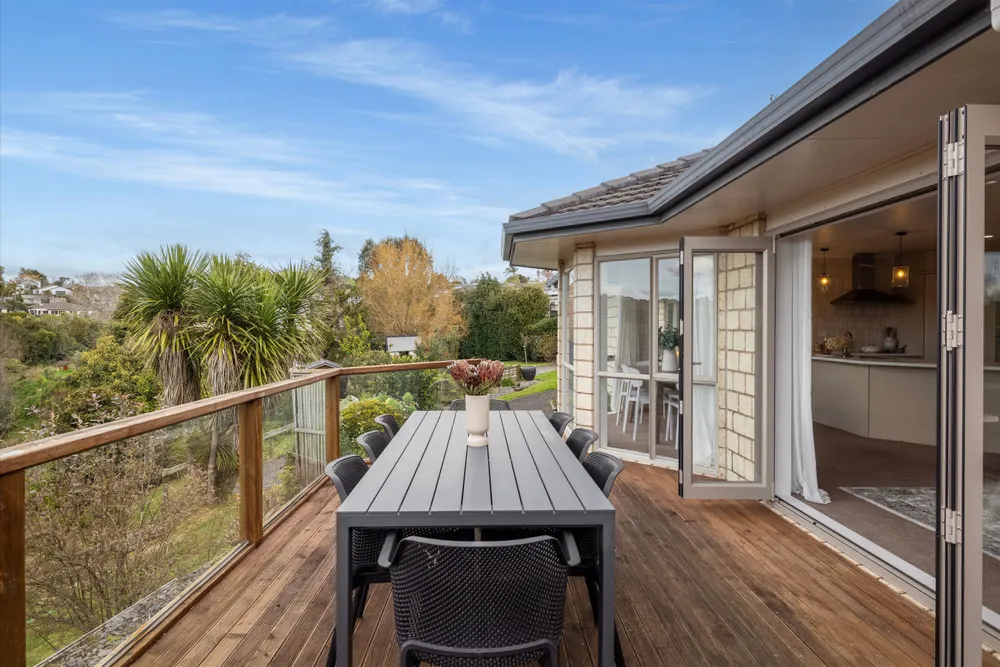 Photos of 28 Tuscany Place