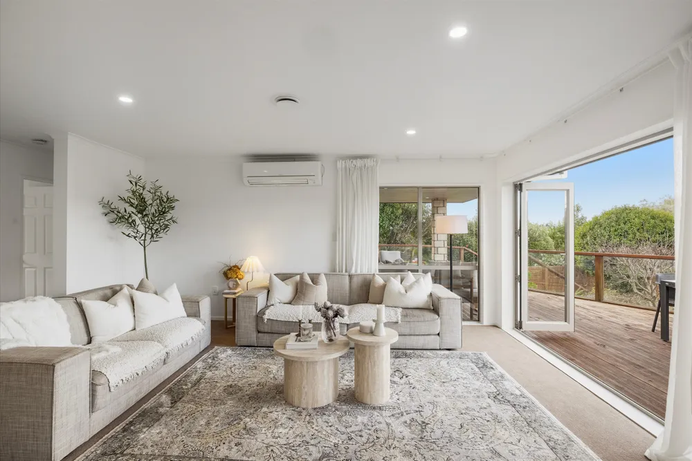 Photos of 28 Tuscany Place