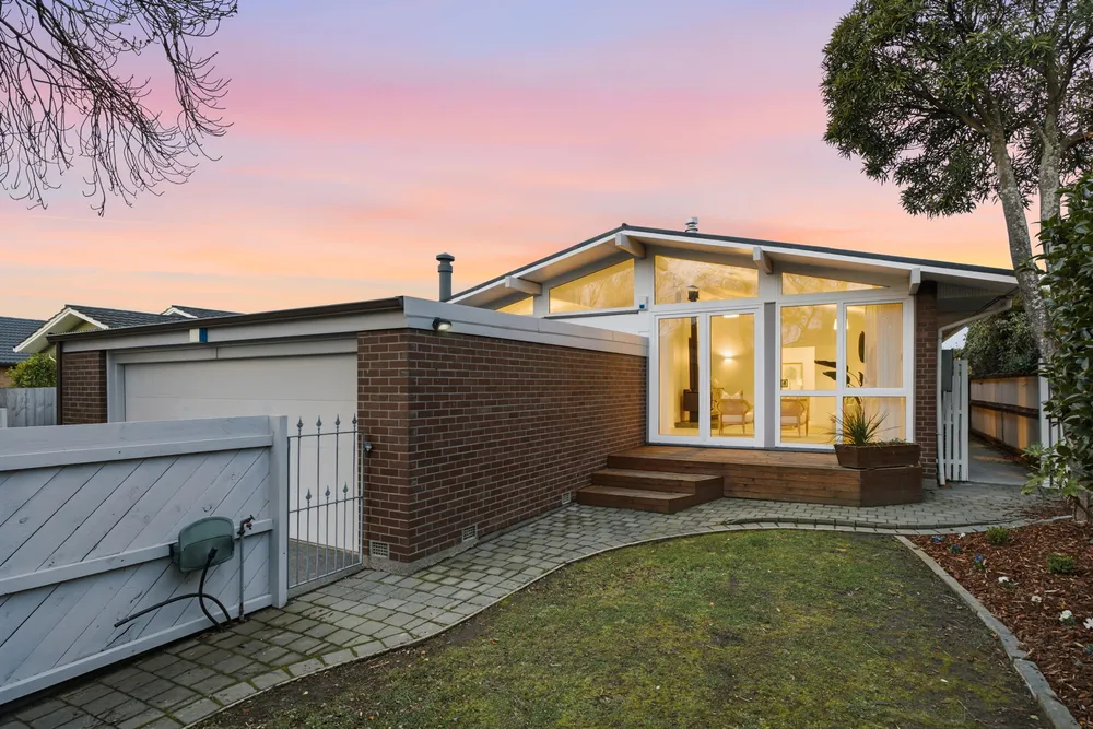 Photos of 6 Camelot Street