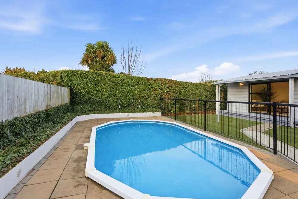 Photos of 6 Camelot Street