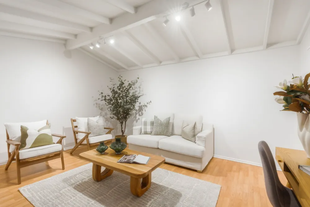 Photos of 6 Camelot Street