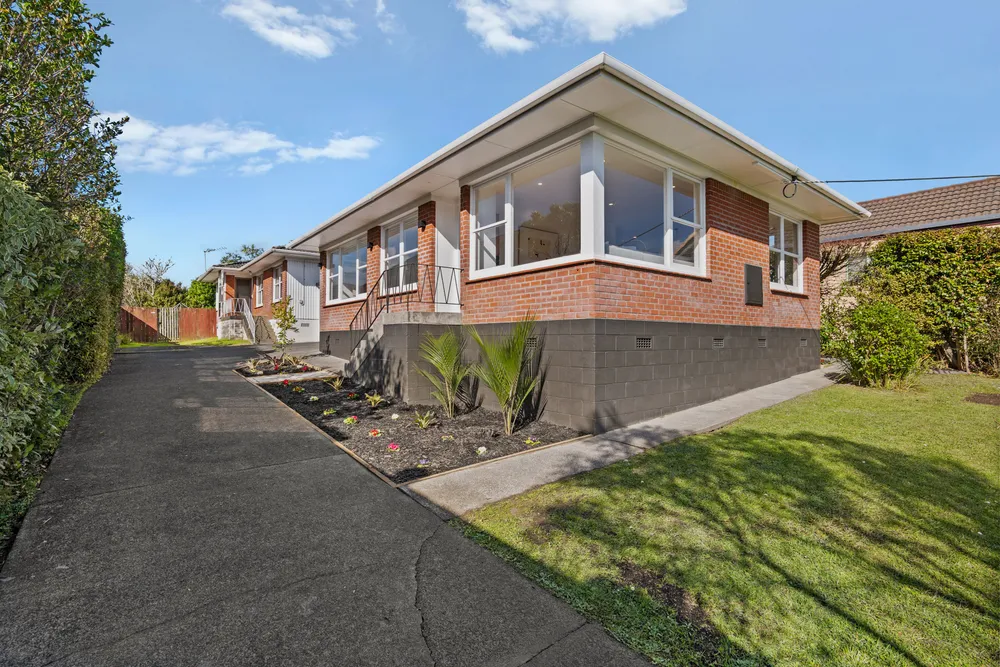 Photos of 1/229 Glenfield Road