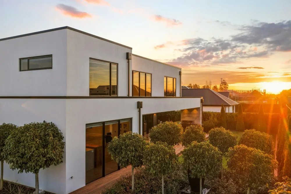 Photos of 6 Hull Crescent