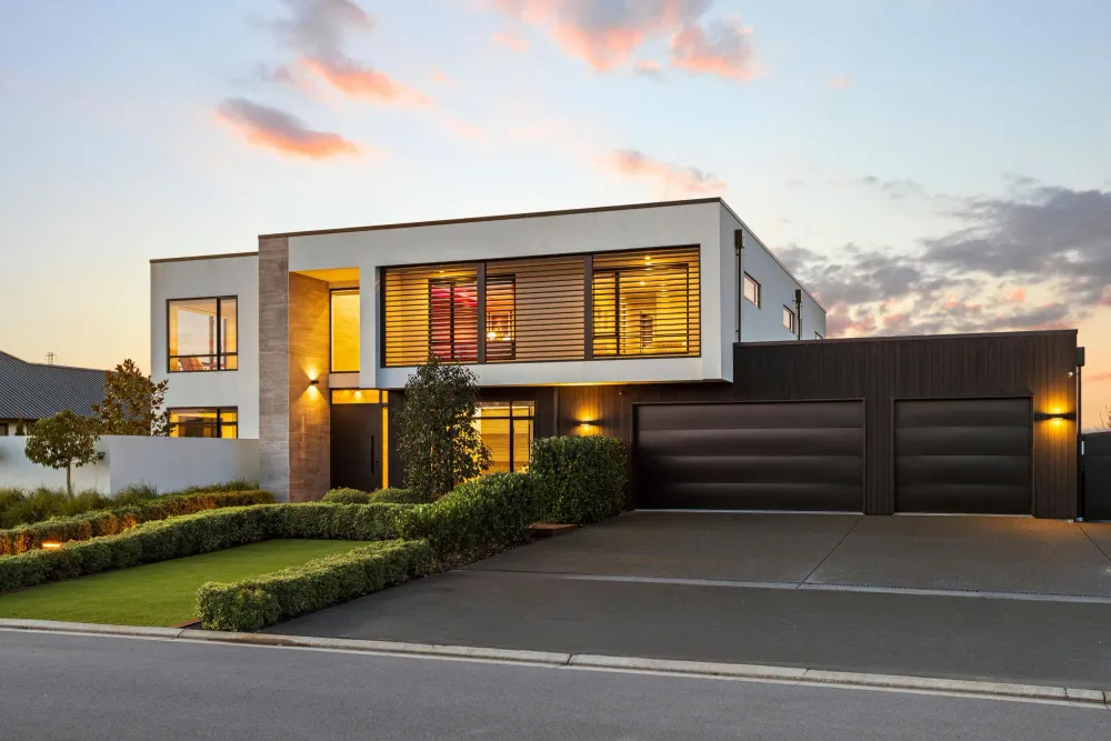 Photos of 6 Hull Crescent