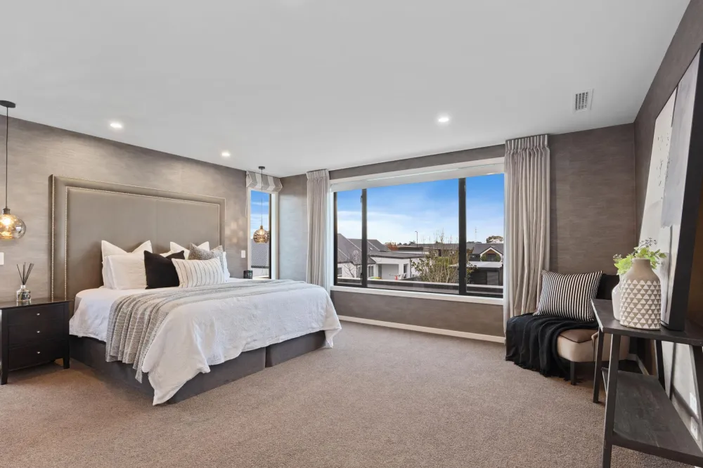 Photos of 6 Hull Crescent