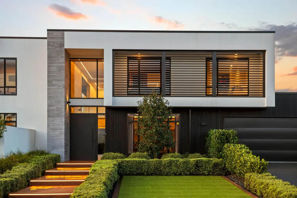 Photos of 6 Hull Crescent