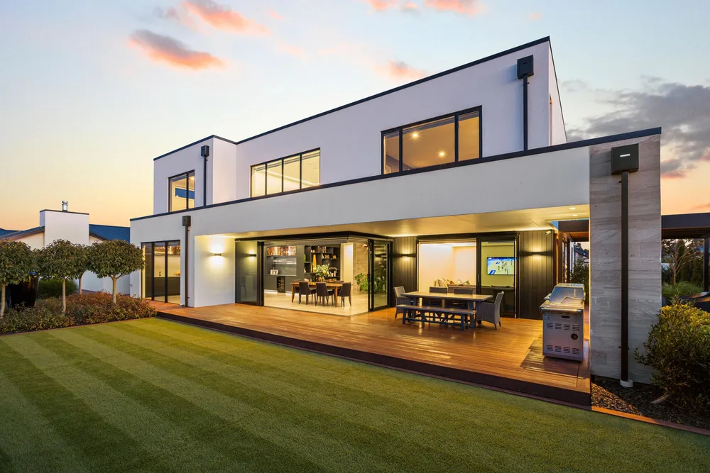 Photos of 6 Hull Crescent