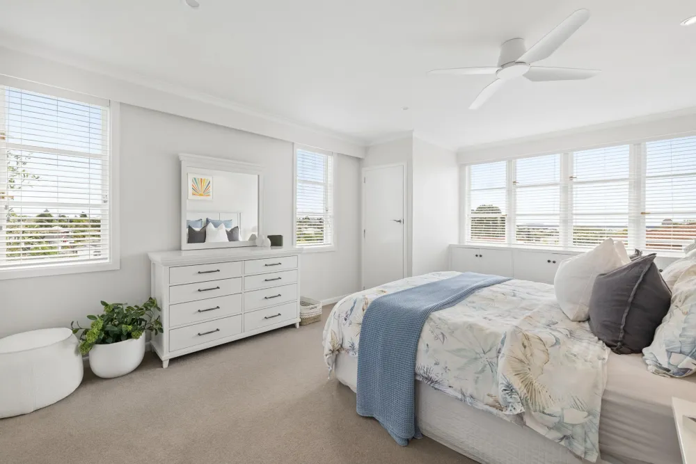 Photos of 93 Grange Road