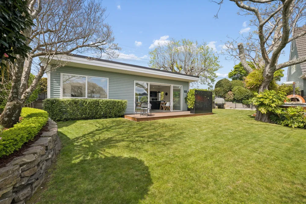 Photos of 93 Grange Road