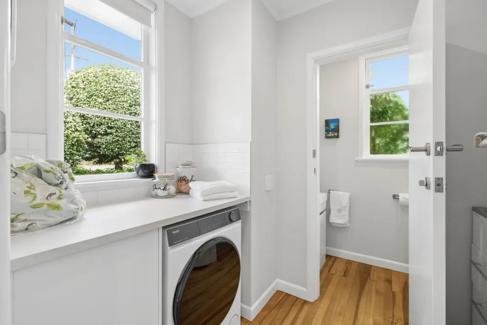 Photos of 93 Grange Road