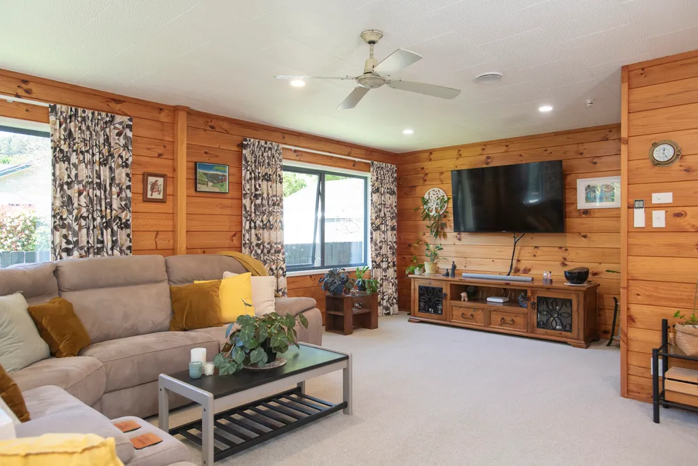 Photos of 5 Dryden Street