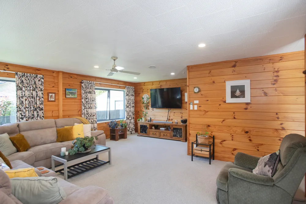 Photos of 5 Dryden Street