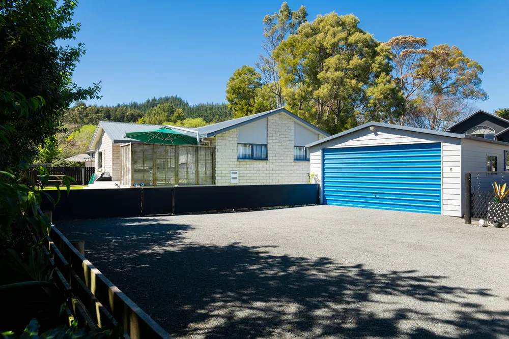 Photos of 5 Dryden Street