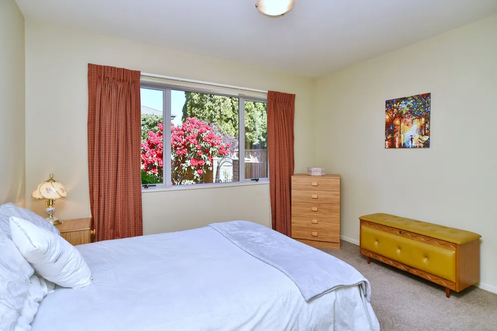 Photos of 12 Pewter Place